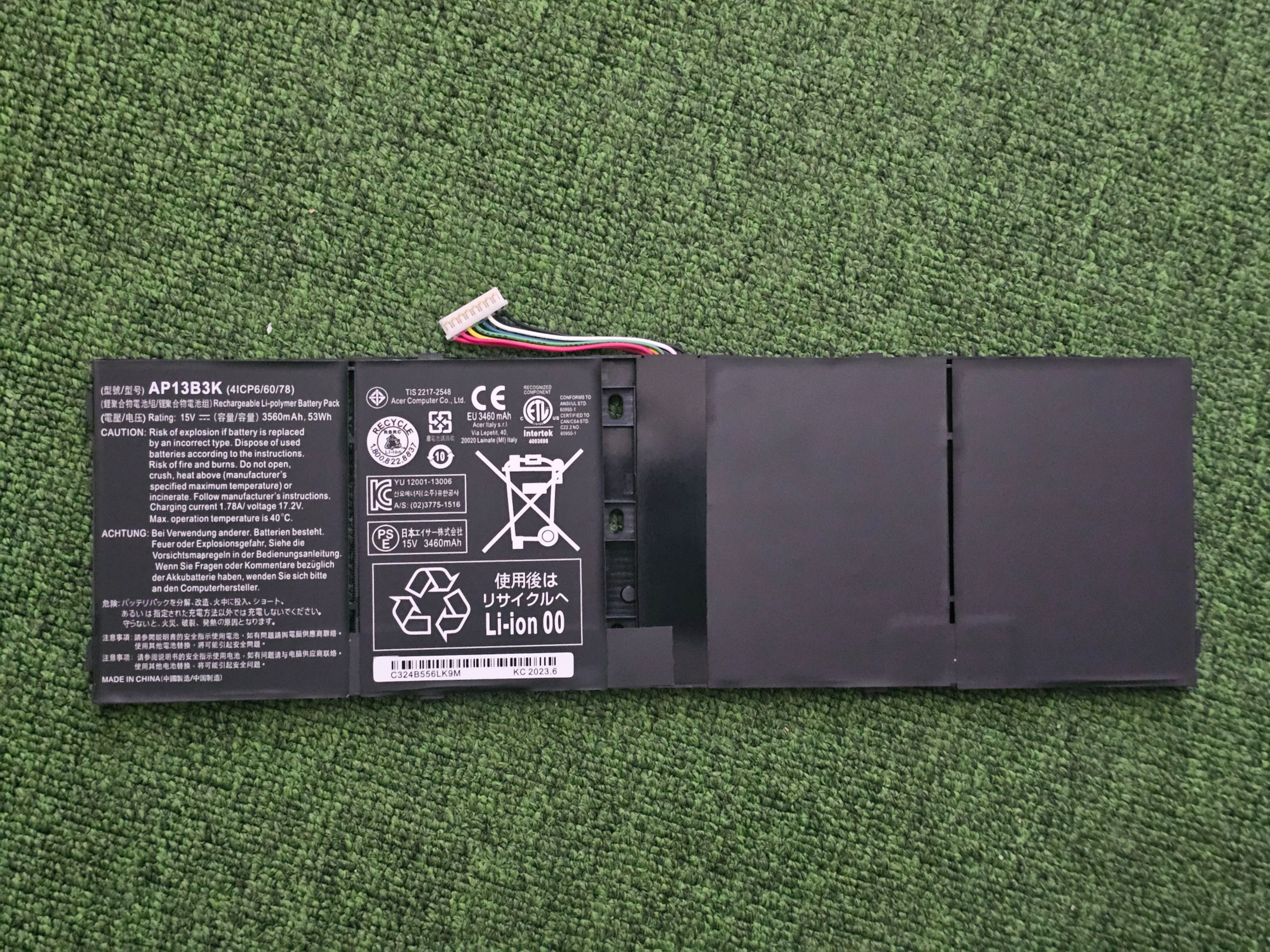 Pin Acer M5-583 M5-583P R7-571 R7-571G R7-572 R7-572G R3-471TG V5-583P V5-552PG-X809 V5-552G V5-572P V5-573P AP13B8K / AP13B3K 48Wh